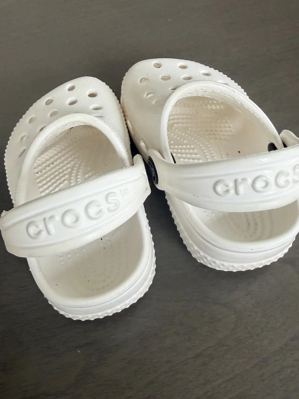 CROCS Baby White Classic Clog Sandals Size 2